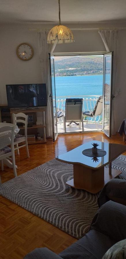 Apartment Matej Trogir Exterior foto